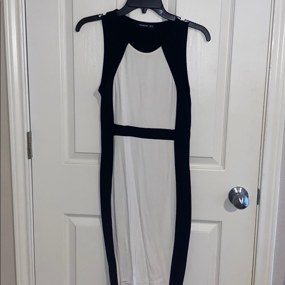 White and black wear to work dress